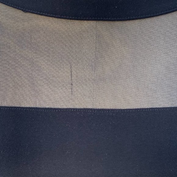 💗 HOST PICK 💗   Joseph Ribkoff Black/Nude Stretchy Top - Picture 8 of 13